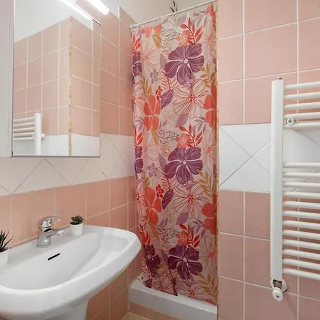 Basic Nice&comfortable Hébergement de vacances *